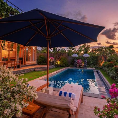 Villa Ambara Sumberkima Banyuwedang Kültér fotó