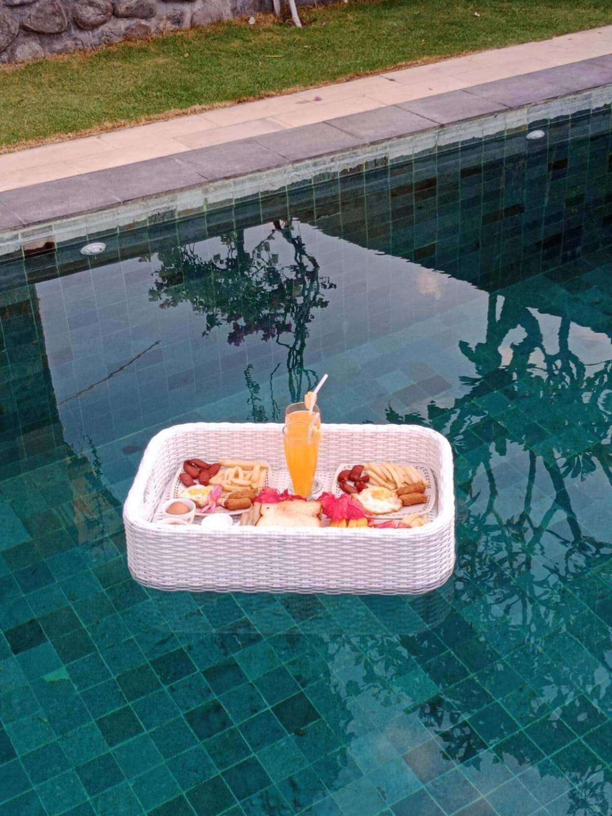 Villa Ambara Sumberkima Banyuwedang Kültér fotó