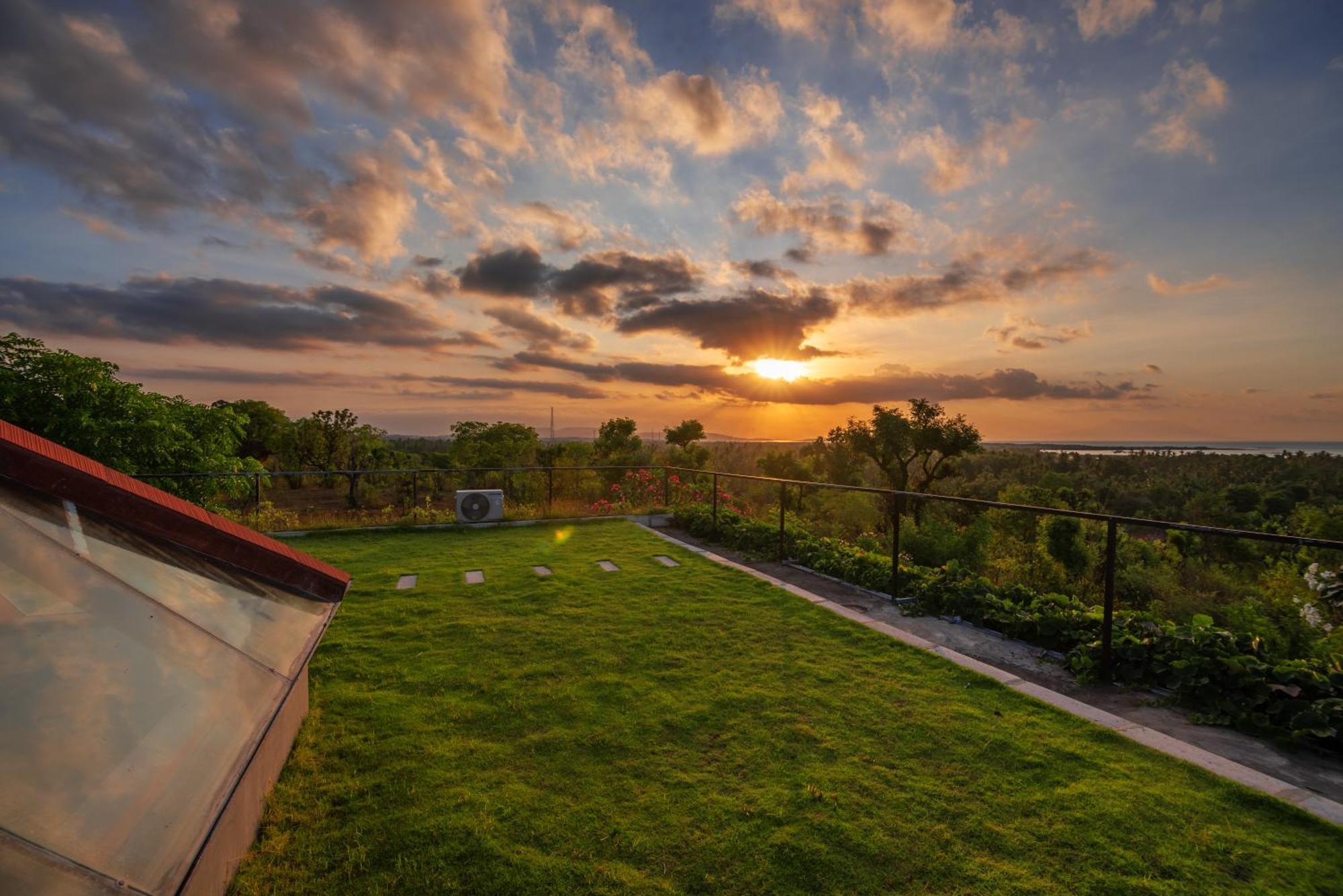 Villa Ambara Sumberkima Banyuwedang Kültér fotó
